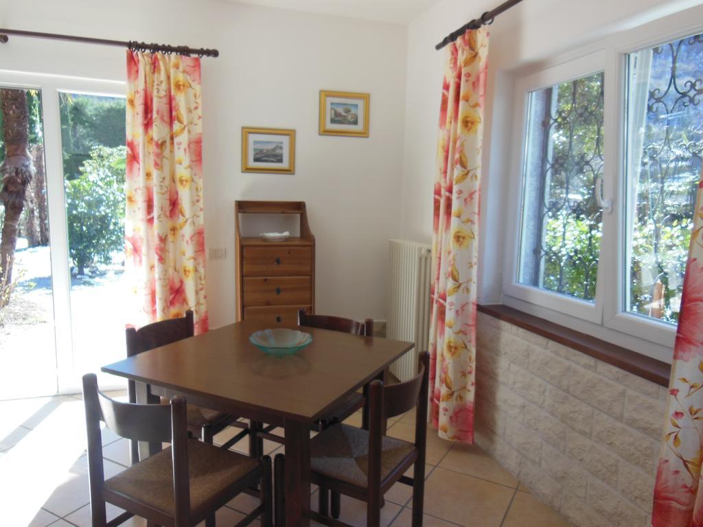 קנוביו Villa Banana מראה חיצוני תמונה