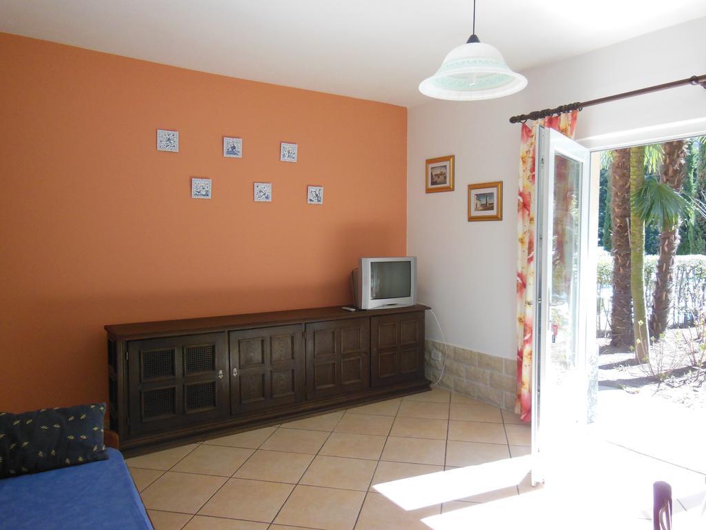 קנוביו Villa Banana מראה חיצוני תמונה